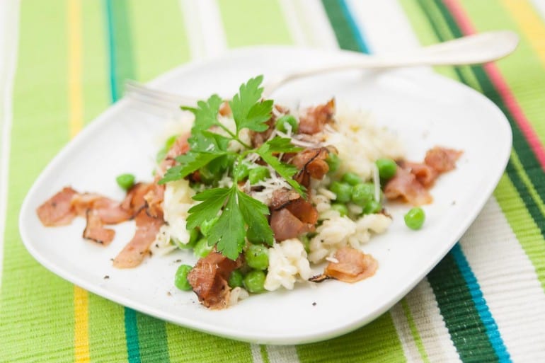 Risotto with ham and peas.
