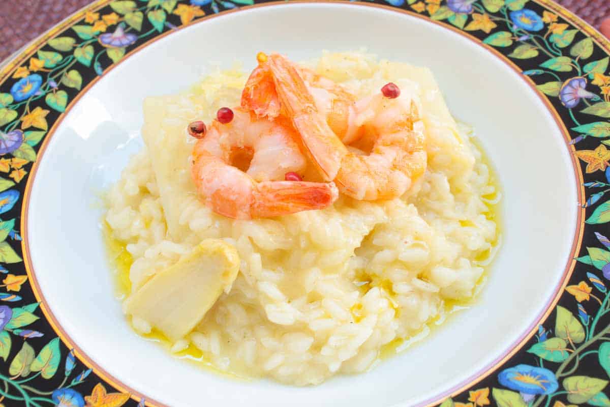 asparagus risotto with prawns and red pepper