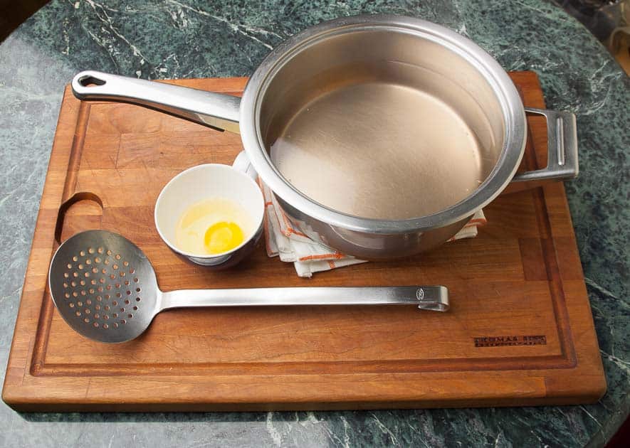 step by step poached egg: poached-egg-ingredients work equipment