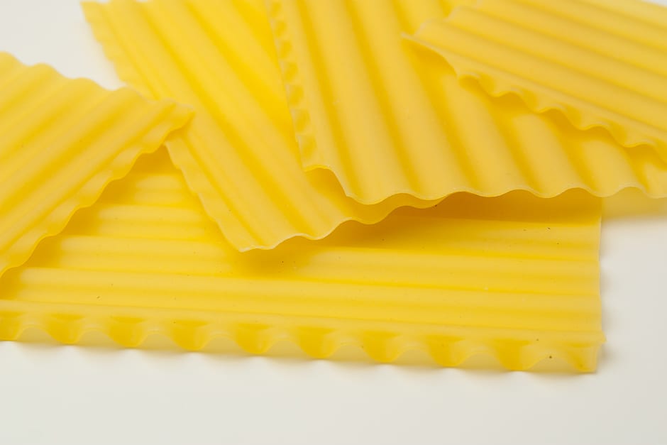 Lasagna noodle plates