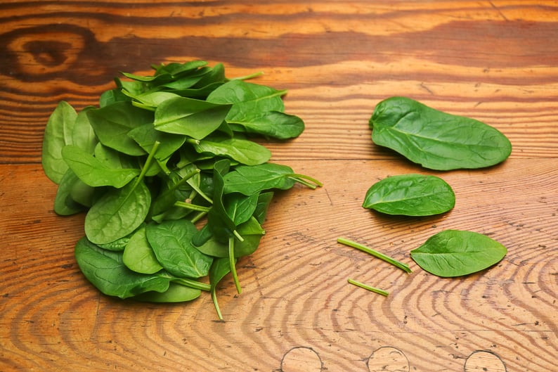Clean and prepare spinach Step picture