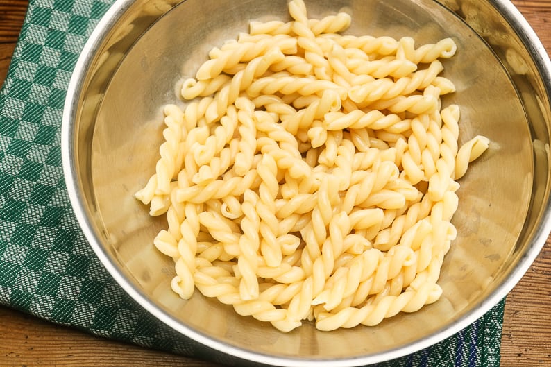Cooked pasta in a bowl.