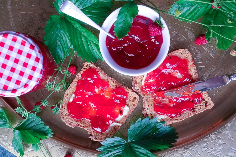 Strawberry jam bread close-up