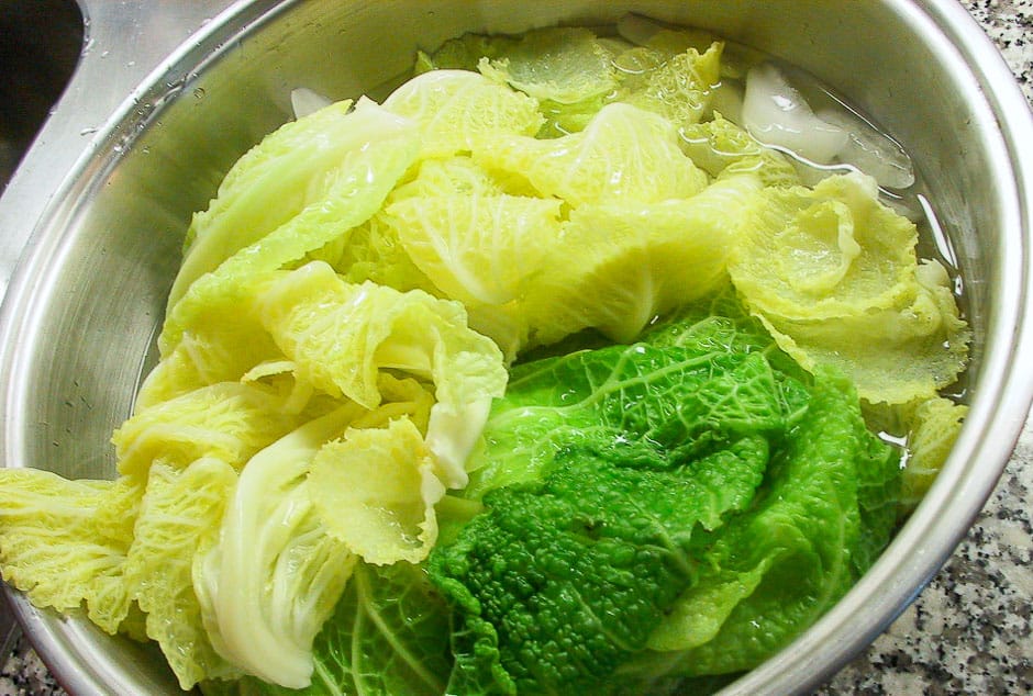 cooked savoy cabbage leaves