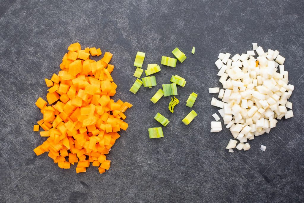 Cut the vegetables into cubes