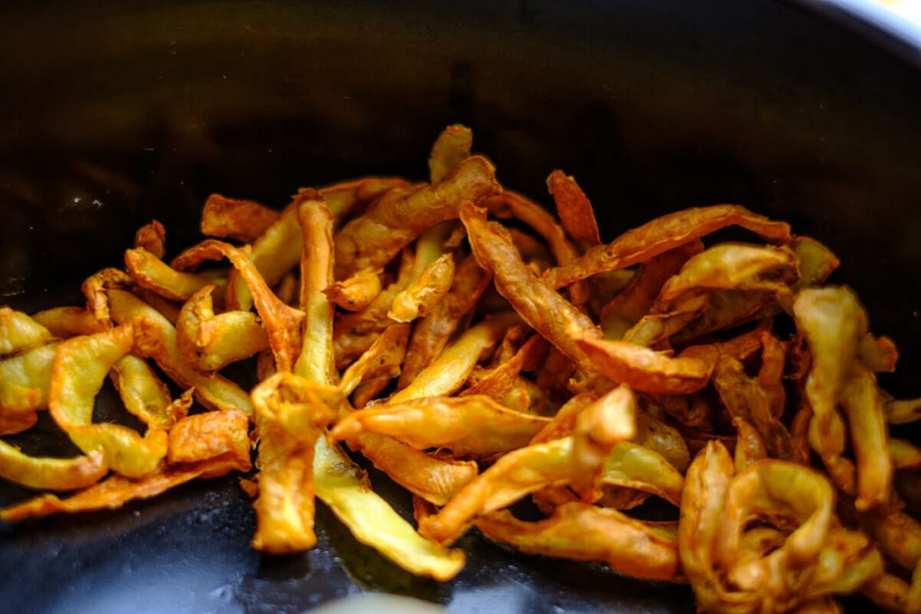 Fried potato peels