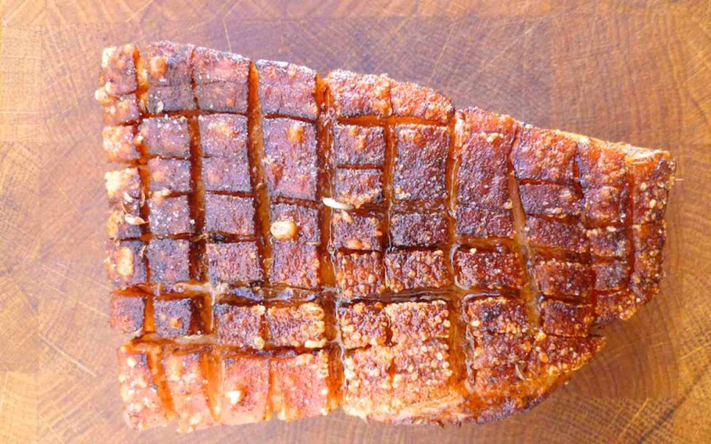 Roast pork with crust very crispy.