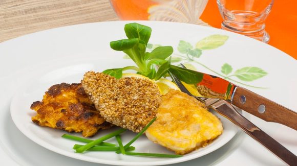 Bread schnitzel with cornflakes recipe image