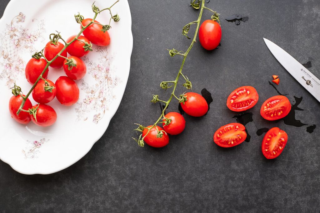 Prepare tomatoes