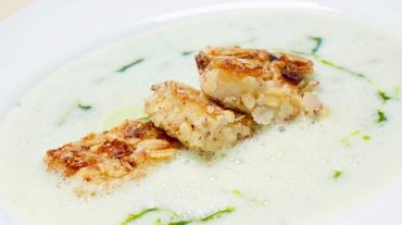 Wild garlic soup recipe picture by Thomas Sixt