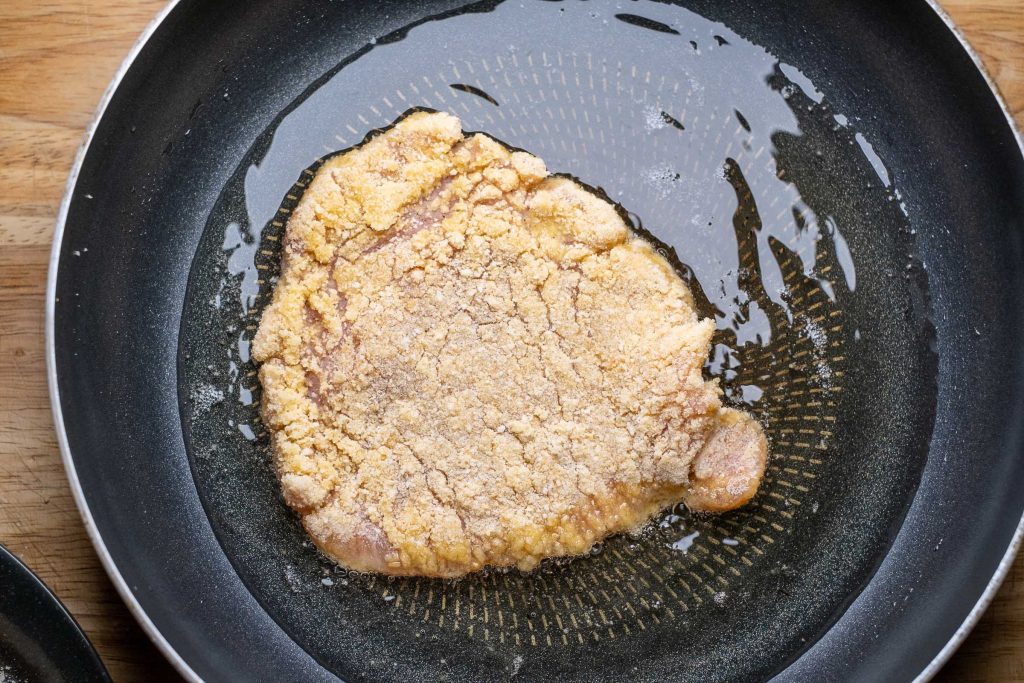 Place cutlets in the pan.
