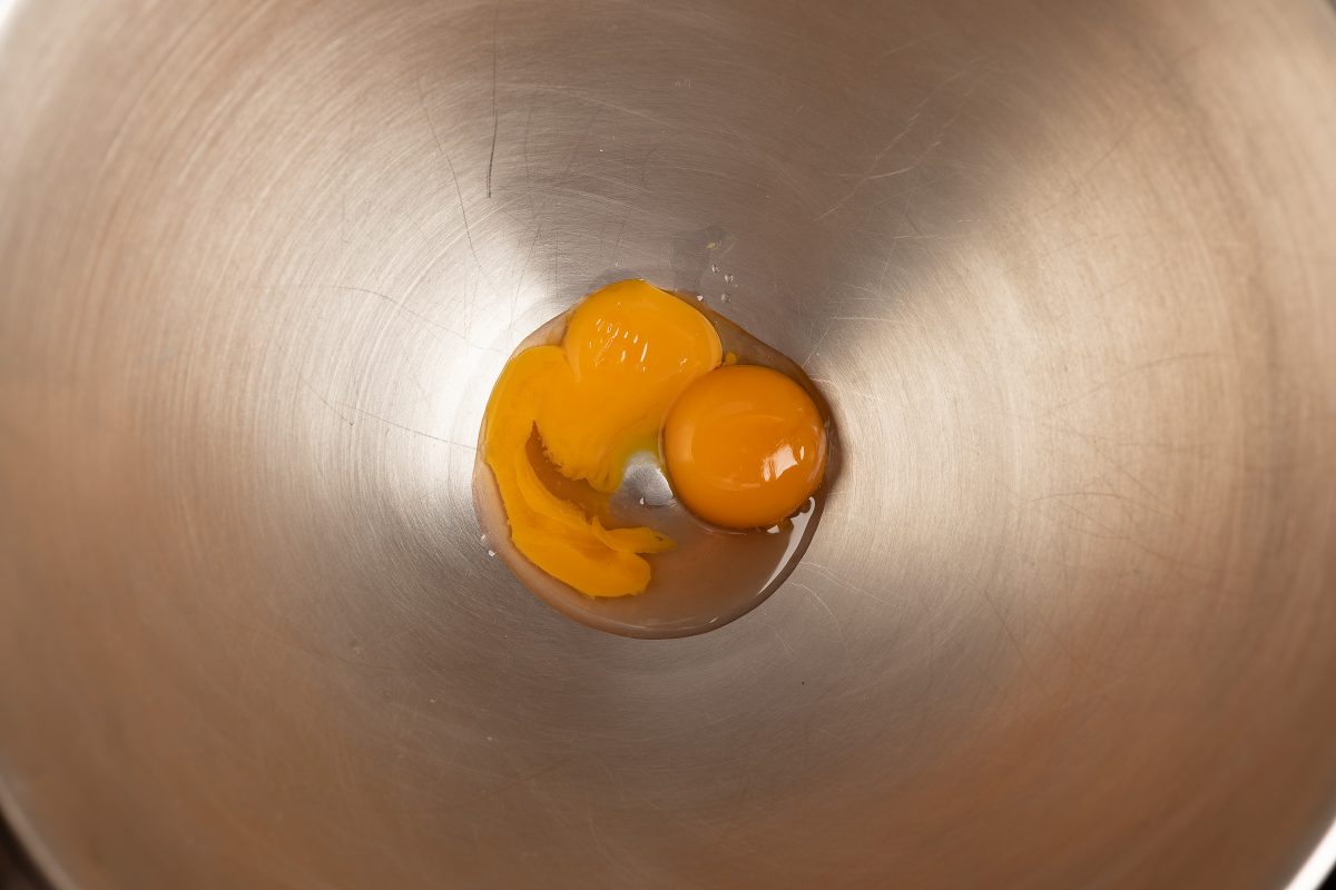 Egg yolk mixing bowl