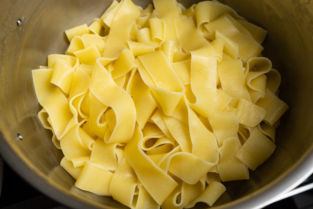 Drain pasta pappardelle pasta